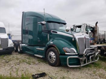  Salvage Kenworth Constructi