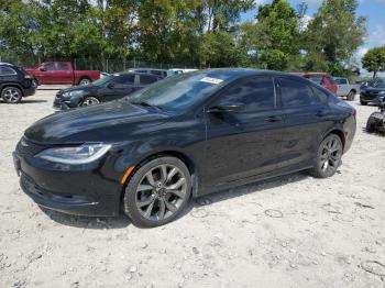  Salvage Chrysler 200