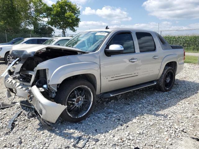  Salvage Chevrolet Avalanche