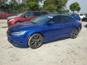  Salvage Chrysler 200