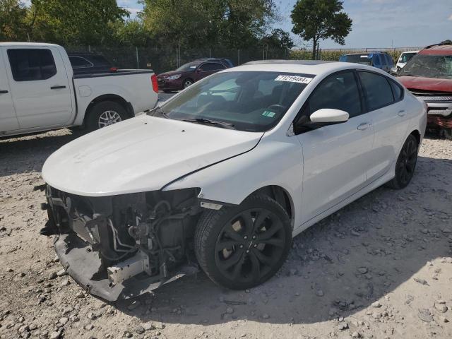  Salvage Chrysler 200