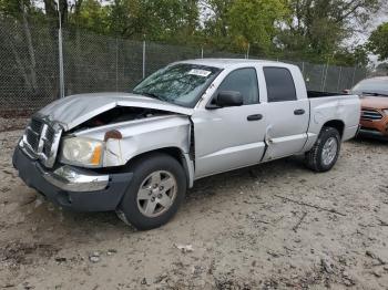  Salvage Dodge Dakota