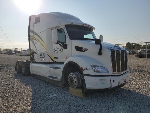  Salvage Peterbilt 579