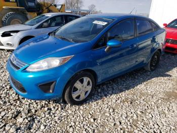  Salvage Ford Fiesta