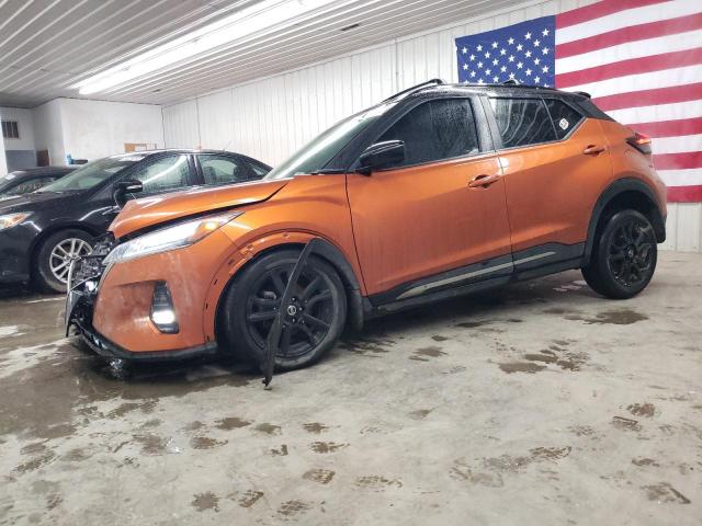  Salvage Nissan Kicks