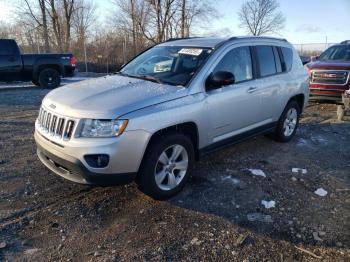  Salvage Jeep Compass