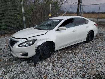  Salvage Nissan Altima