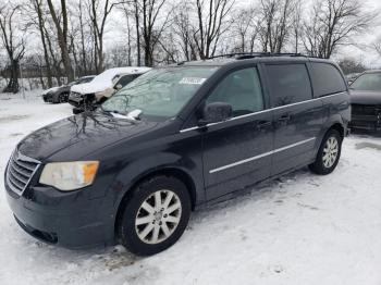  Salvage Chrysler Minivan