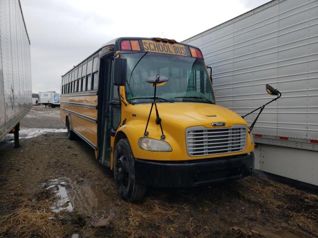  Salvage Freightliner Chassis B2