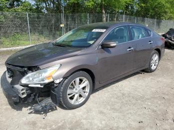  Salvage Nissan Altima