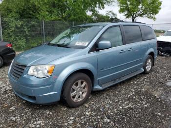  Salvage Chrysler Minivan