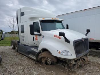  Salvage International Lt625