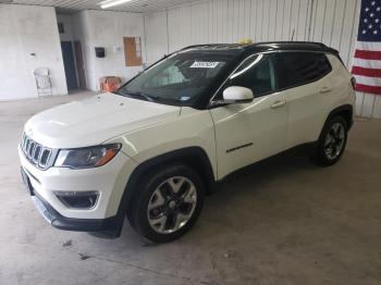  Salvage Jeep Compass