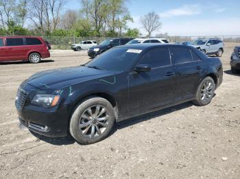  Salvage Chrysler 300
