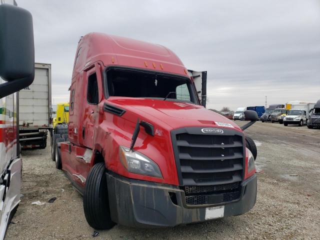  Salvage Freightliner Cascadia 1