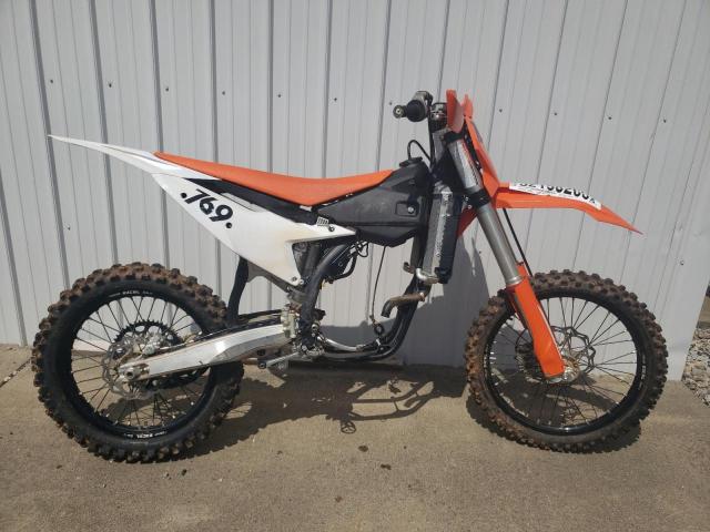  Salvage KTM Motorcycle