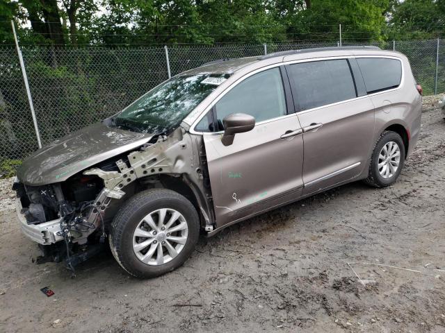  Salvage Chrysler Pacifica