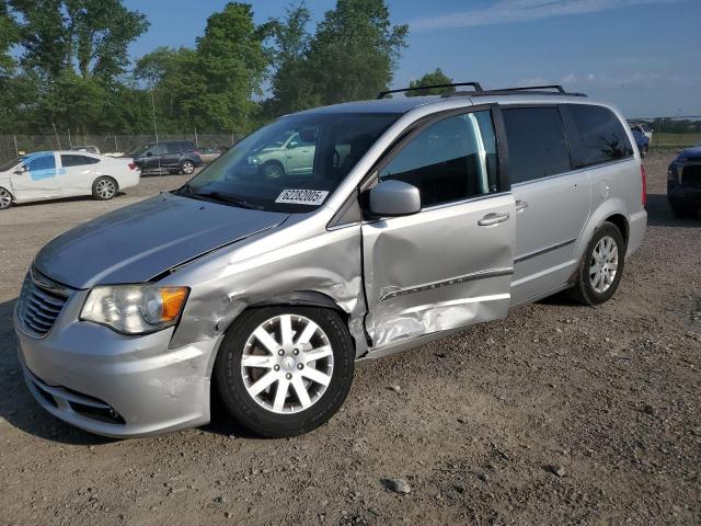  Salvage Chrysler Minivan