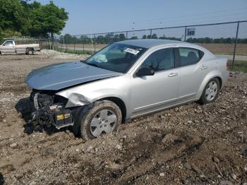  Salvage Dodge Avenger