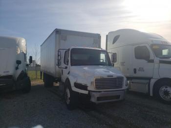  Salvage Freightliner M2 106 Med