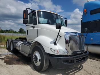  Salvage International 8000 8600