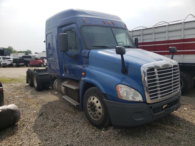  Salvage Freightliner Cascadia 1