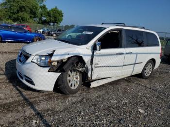  Salvage Chrysler Minivan