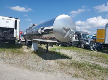  Salvage Walker Tanker