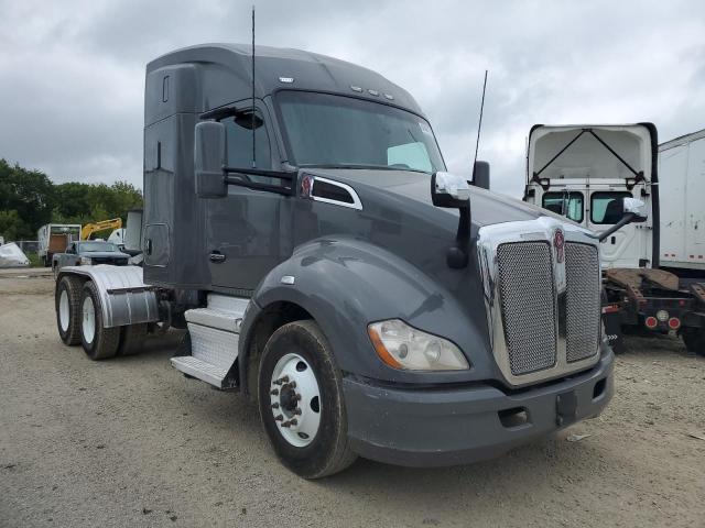  Salvage Kenworth Construction T680