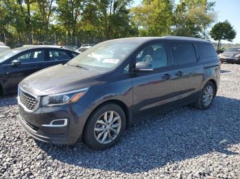  Salvage Kia Sedona