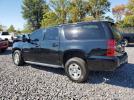 Chevrolet Suburban C1500 Ls Image 2