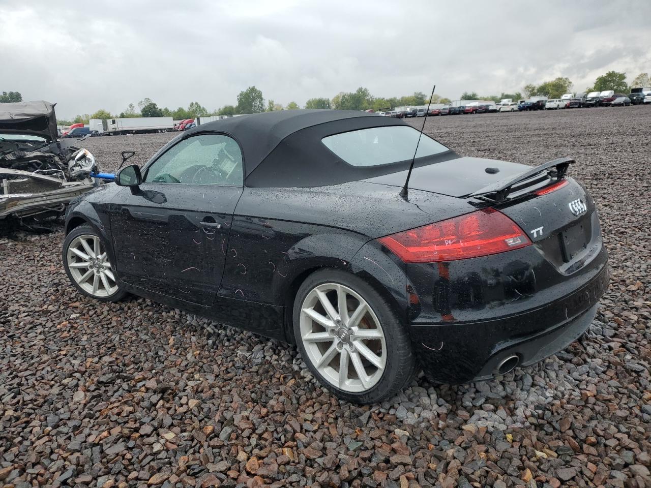 Audi TT Premium Plus Image 2