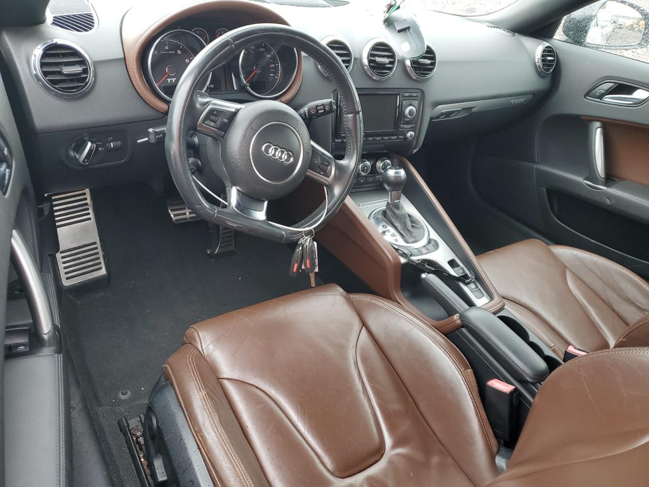 Audi TT Premium Plus Image 9