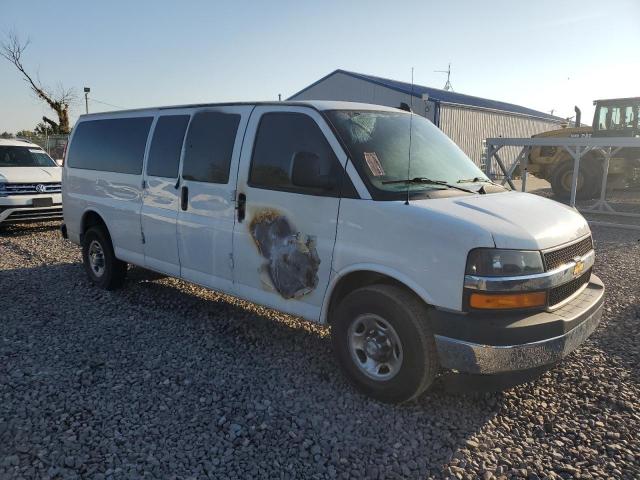 Chevrolet Express Lt Image 12