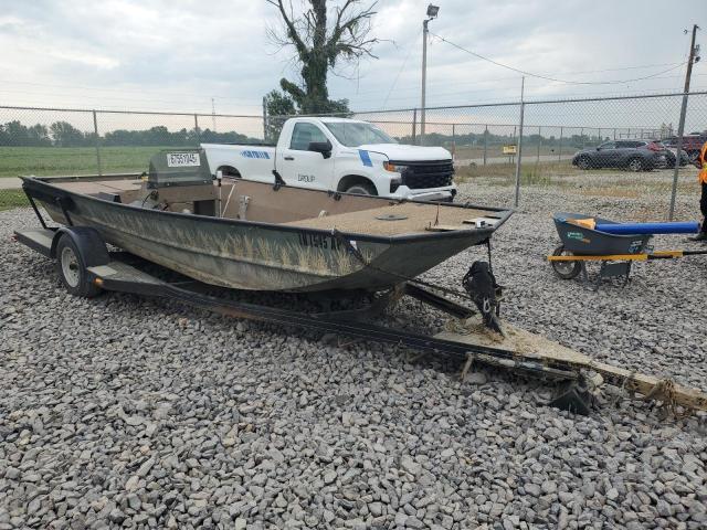  Salvage Lowe Boat W Trl