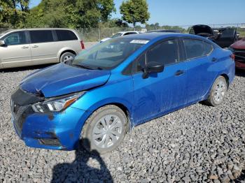  Salvage Nissan Versa