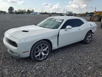  Salvage Dodge Challenger