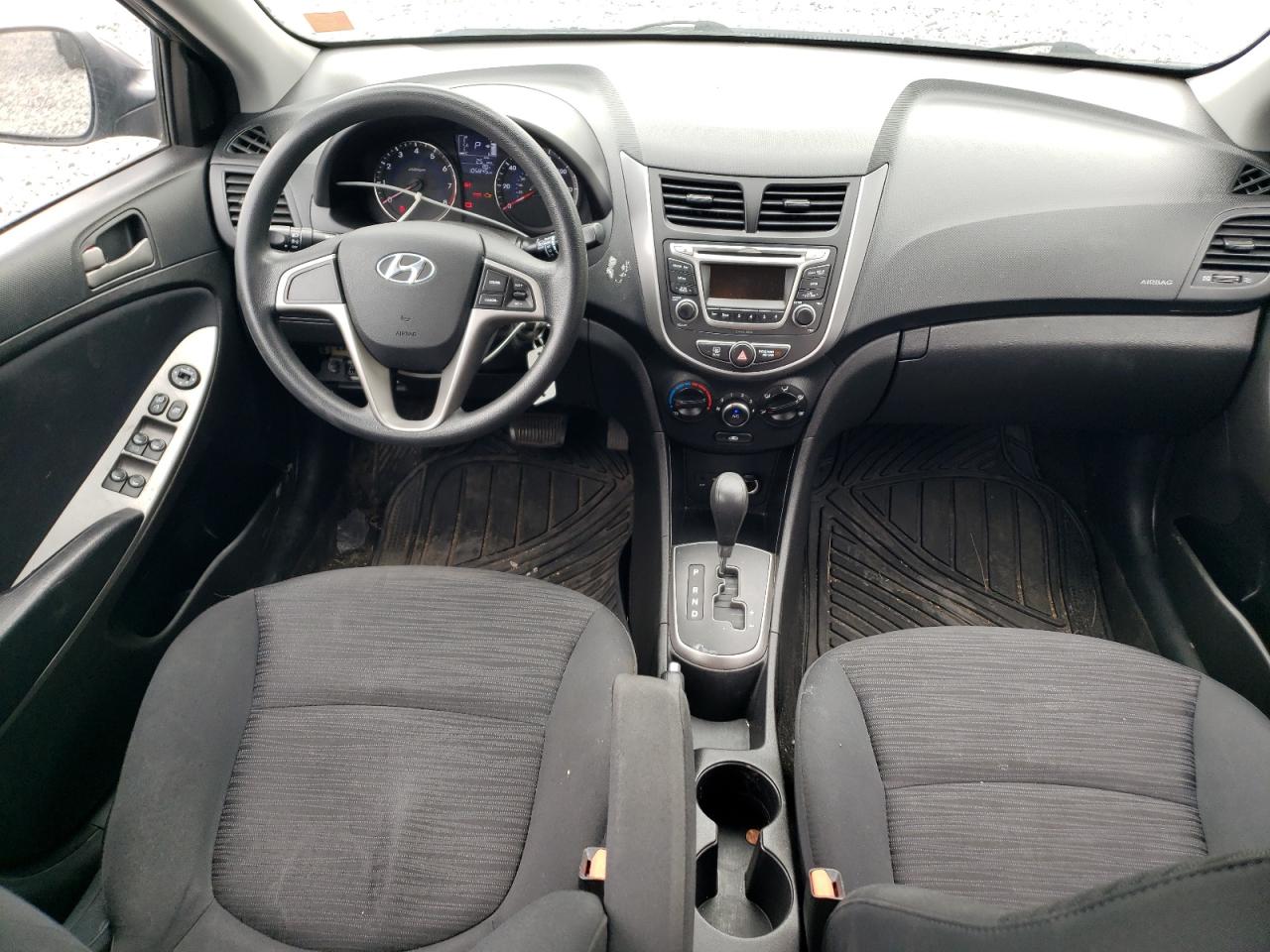 Hyundai ACCENT Se Image 5