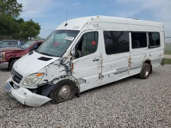  Salvage Mercedes-Benz Sprinter