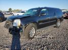 GMC Yukon Denali Image 1