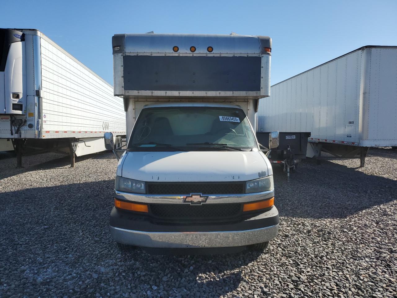 Chev Express Image 3