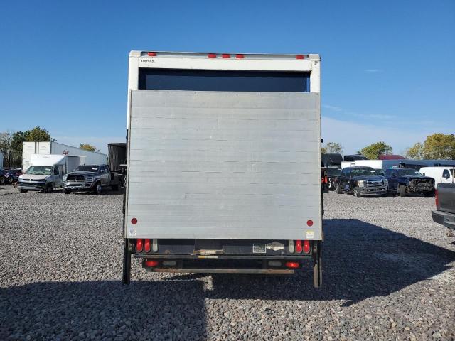 Chev Express Image 5