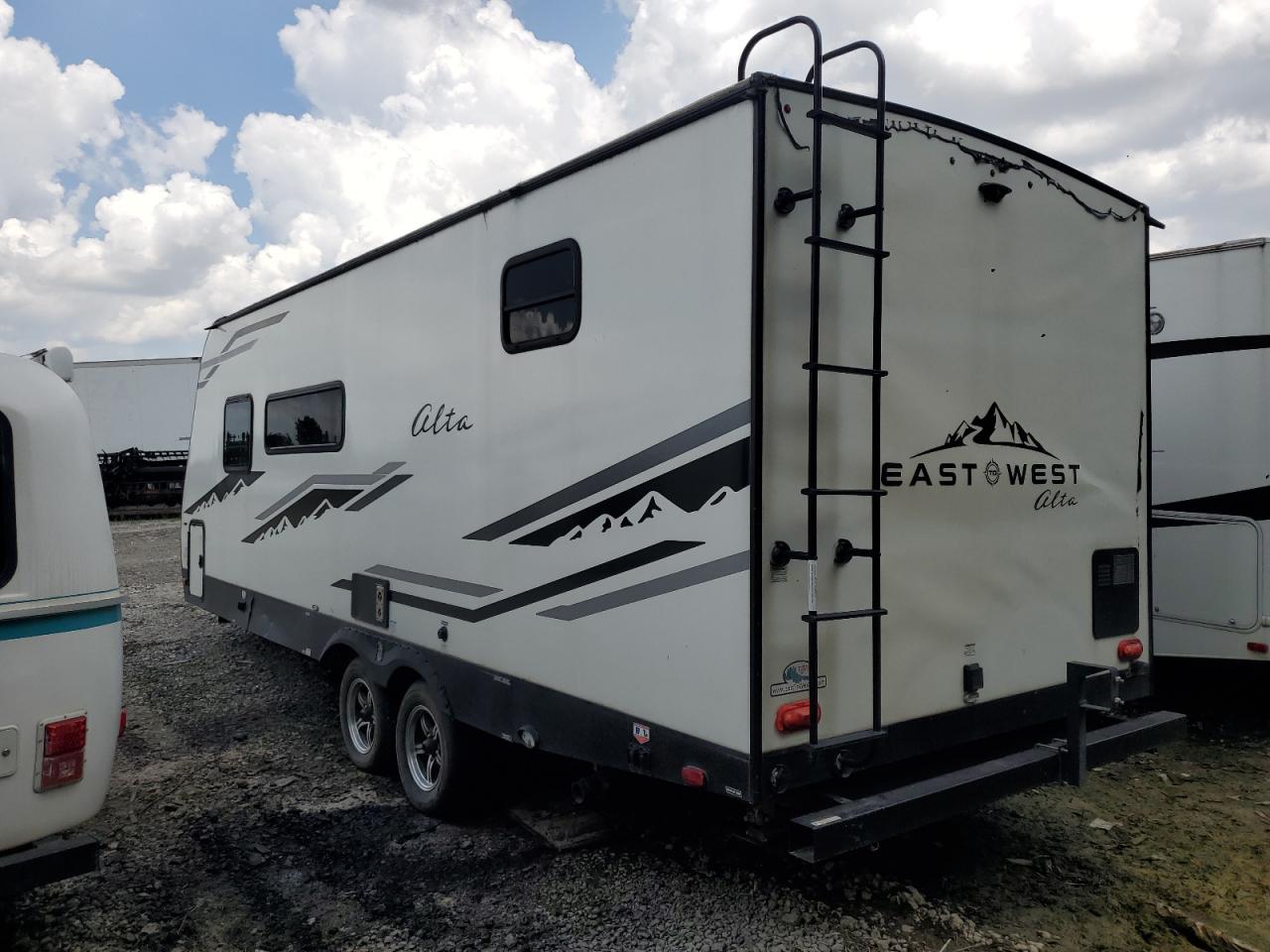 Wildwood East West Image 2