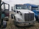 Peterbilt 579 Image 1