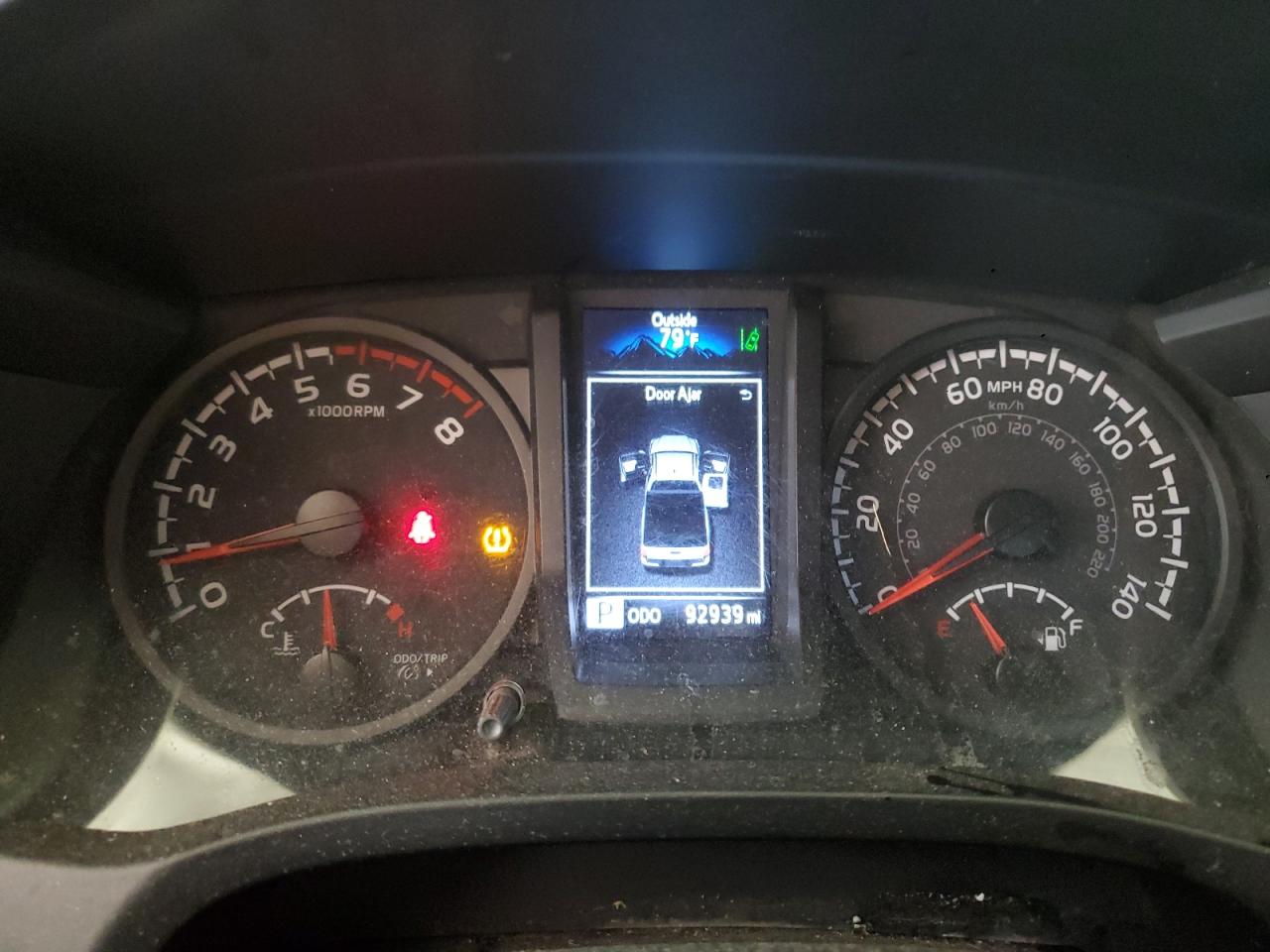 Toyota Tacoma Access Cab Image 2