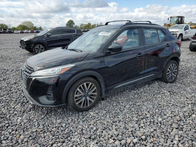  Salvage Nissan Kicks