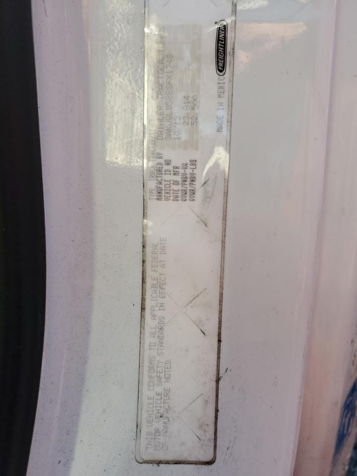 Freightliner Cascadia Image 6