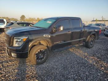  Salvage Nissan Titan