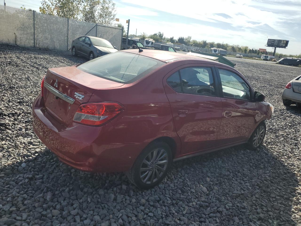 Mitsubishi Mirage G4 Es Image 12