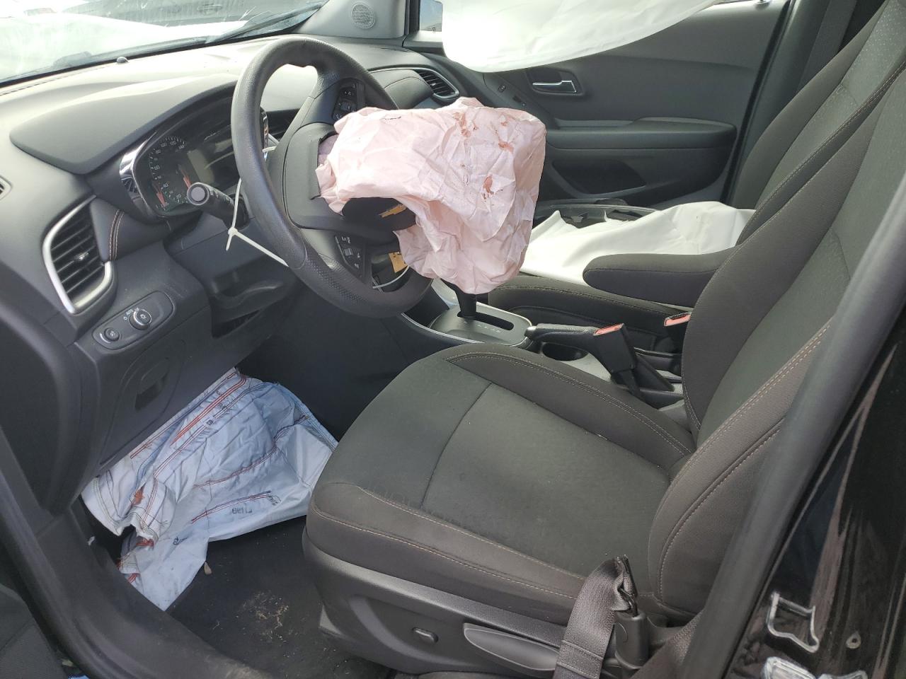 Chevrolet Trax Ls Image 7